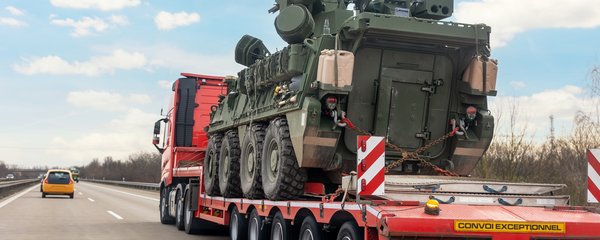 L'impact écologique du transport de charge lourde : quelles solutions pour réduire l'empreinte carbone ?